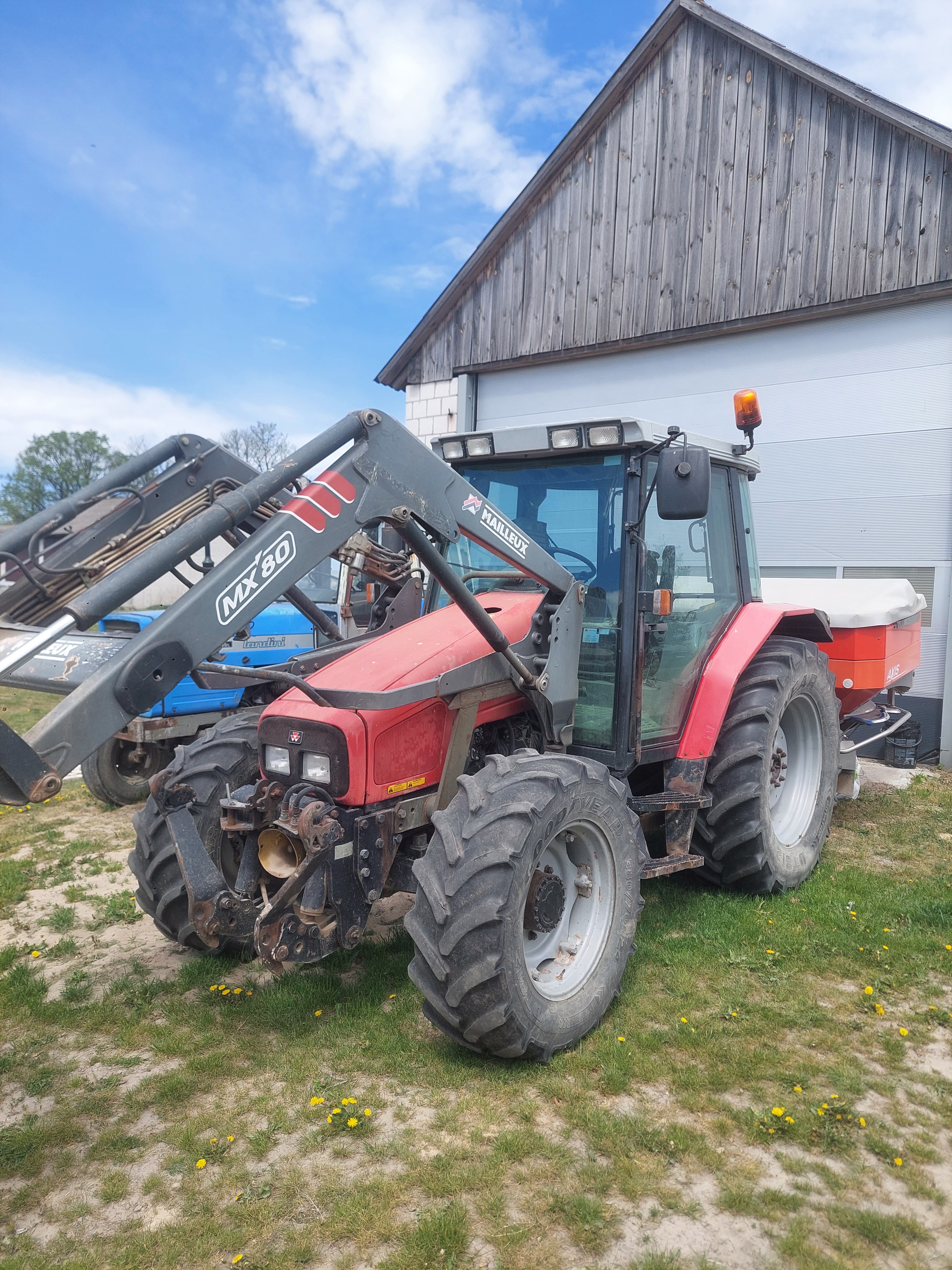Massey Ferguson 6245